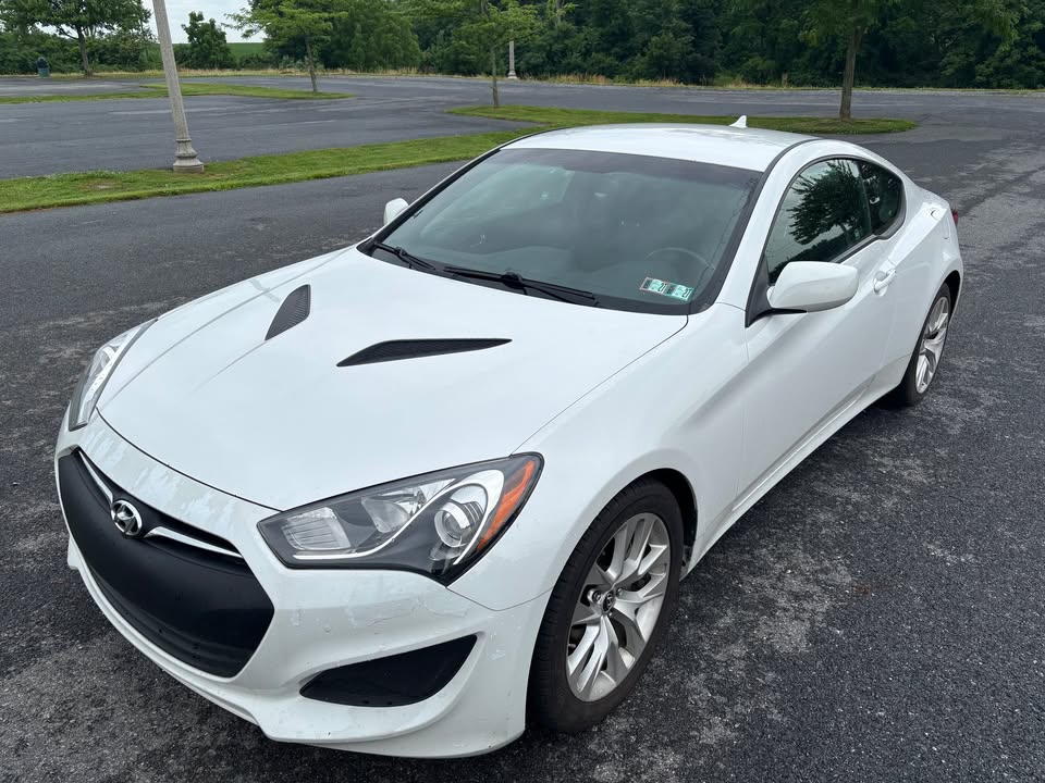 The 2013 Hyundai Genesis Coupe